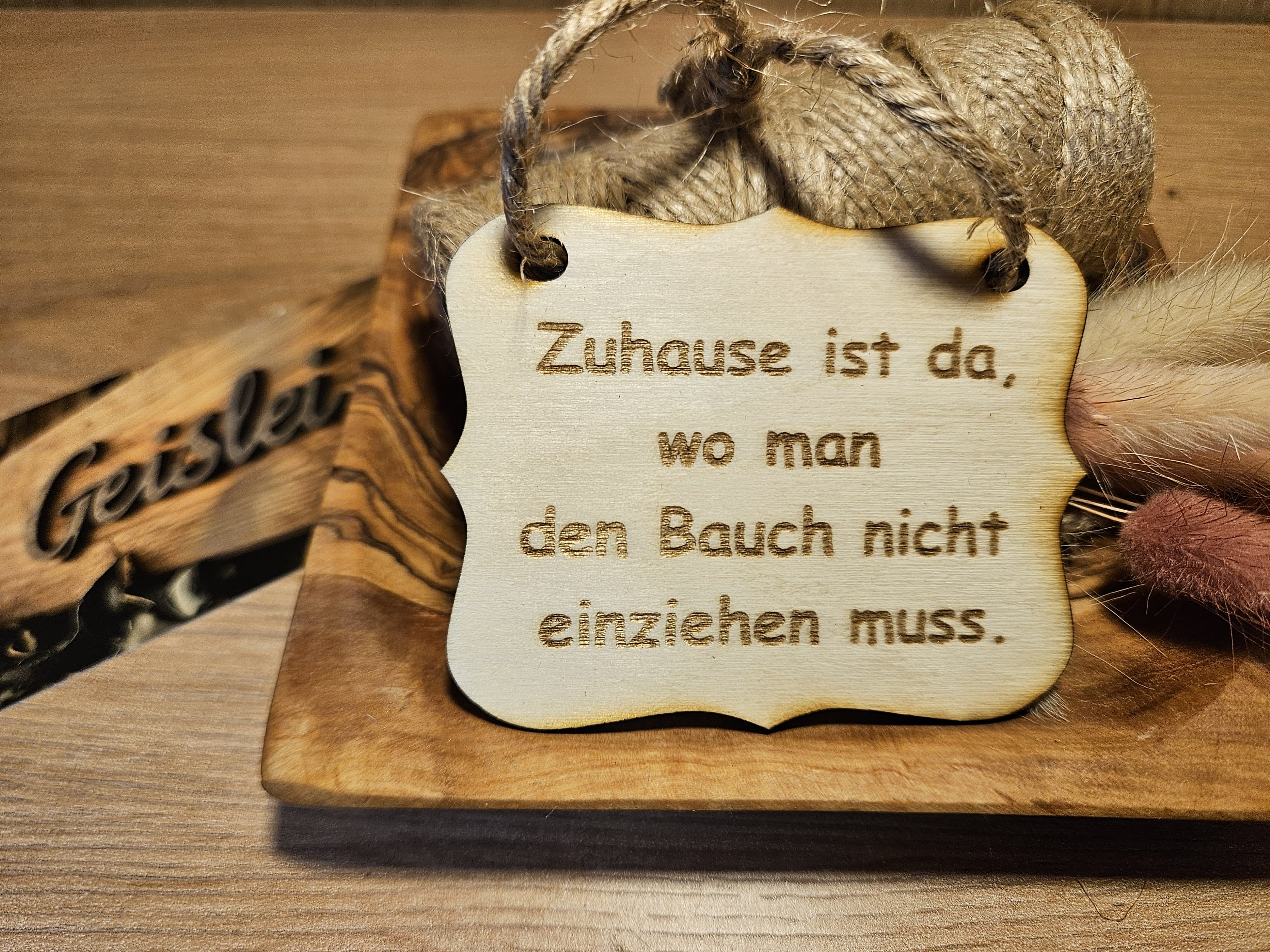 Spruchschildchen - Bauch einziehen