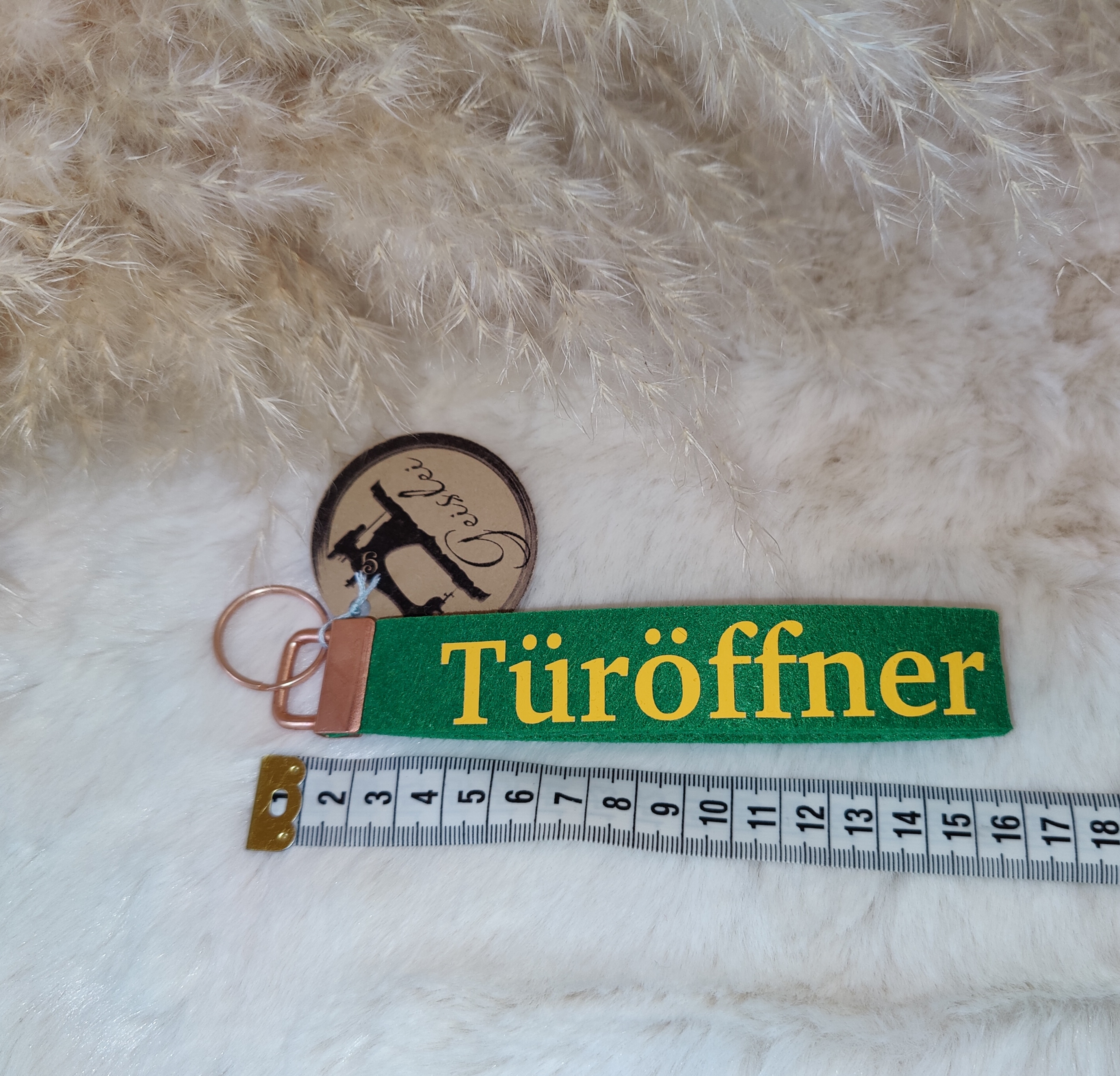 Schlüsselanhänger Türöffner grün